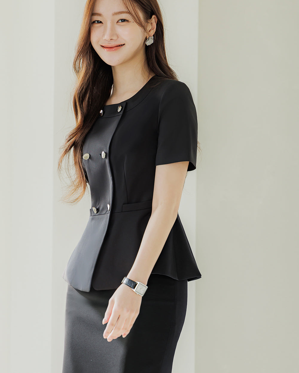 美容サロン制服At short sleeve BLACK横向き
