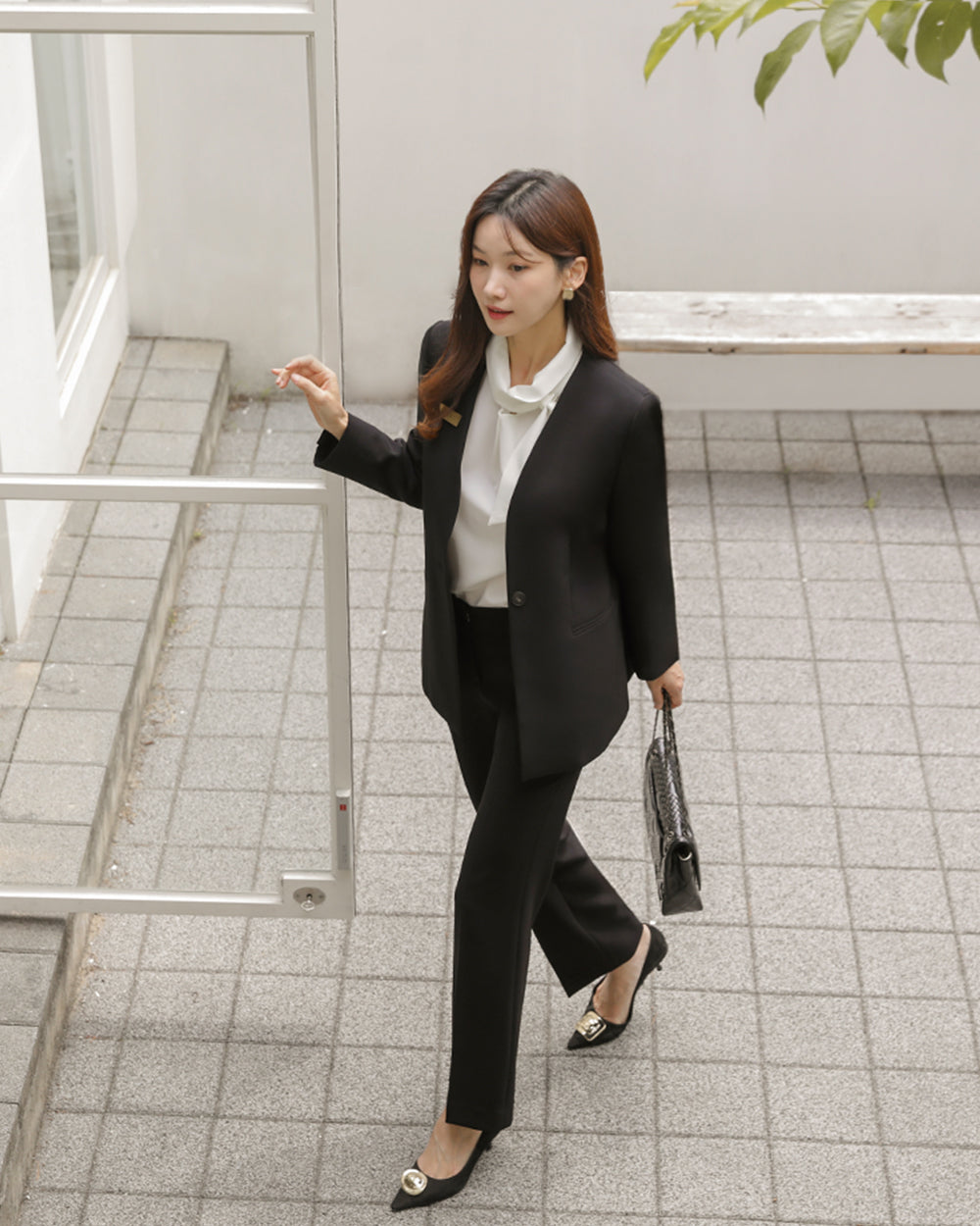 クリニック制服pants BLACKコーディネート例, 着用イメージ