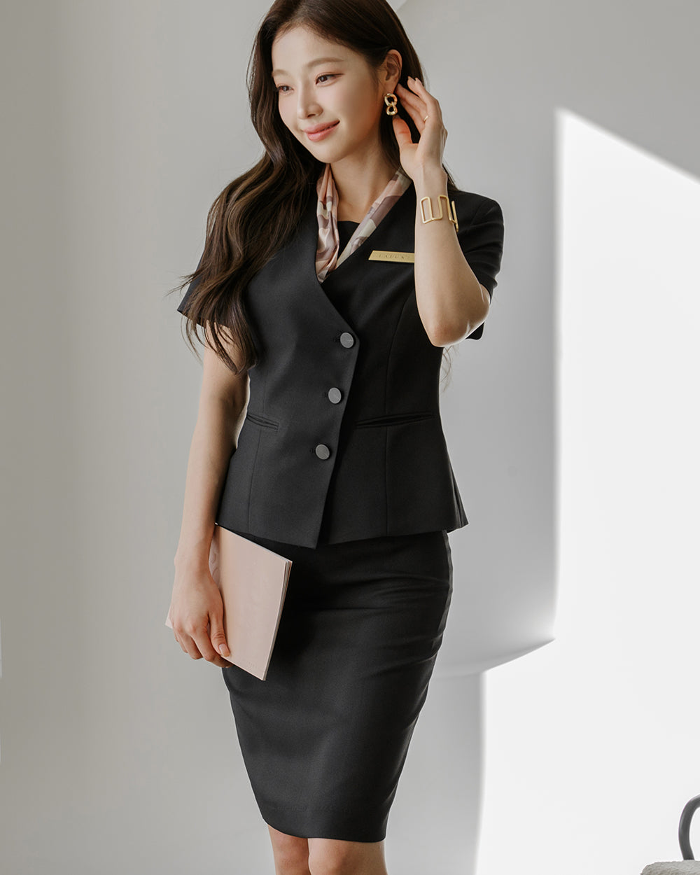 美容サロン制服skirts BLACKフロント, シルエット