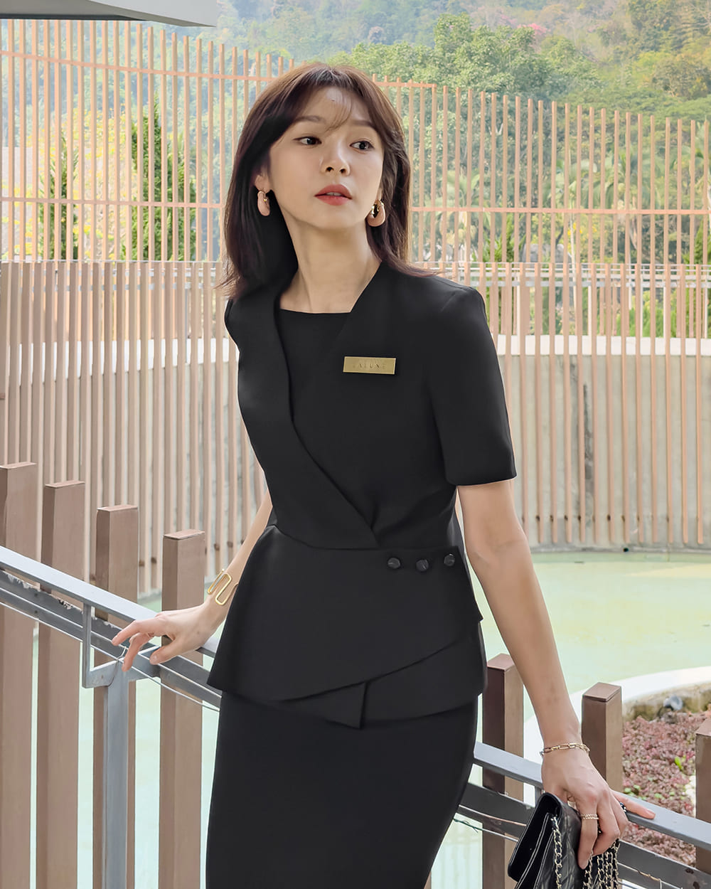 クリニック制服Martini short sleeve BLACK前面, フロント, 着用イメージ