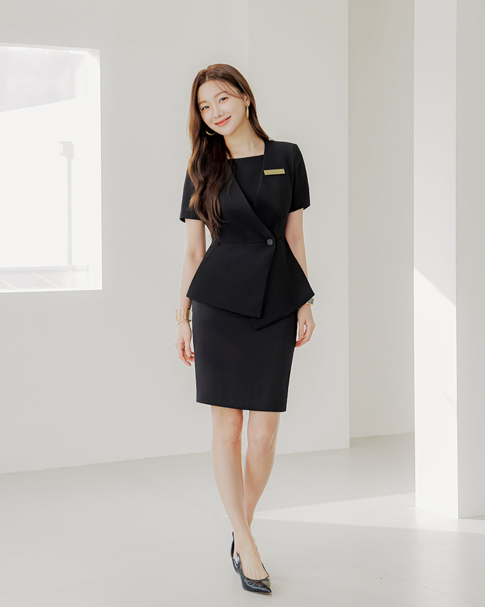 美容サロン制服zeno short sleeve BLACK正面, 着用イメージ, 全身