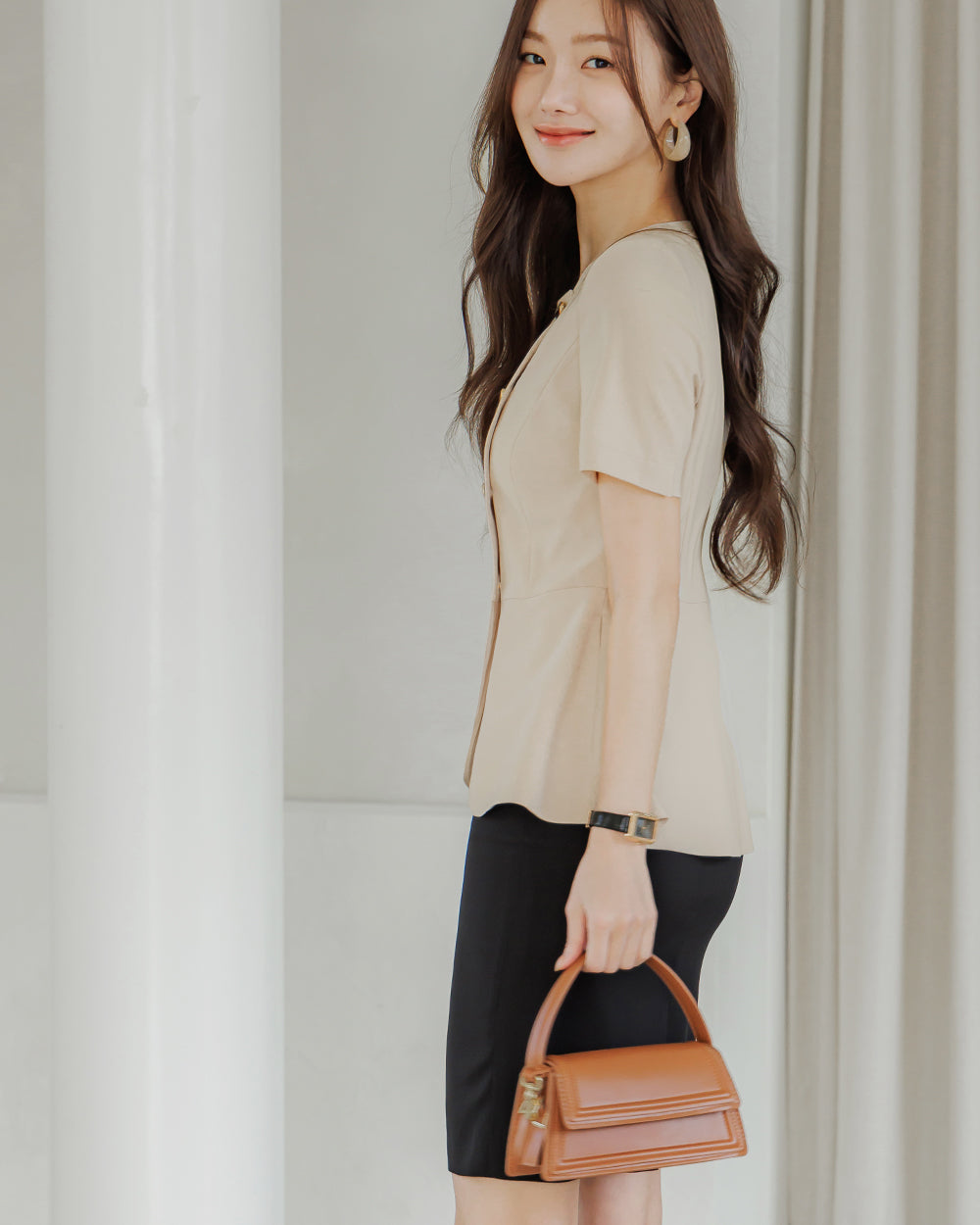 美容サロン制服Berre short sleeve BEIGEサイド