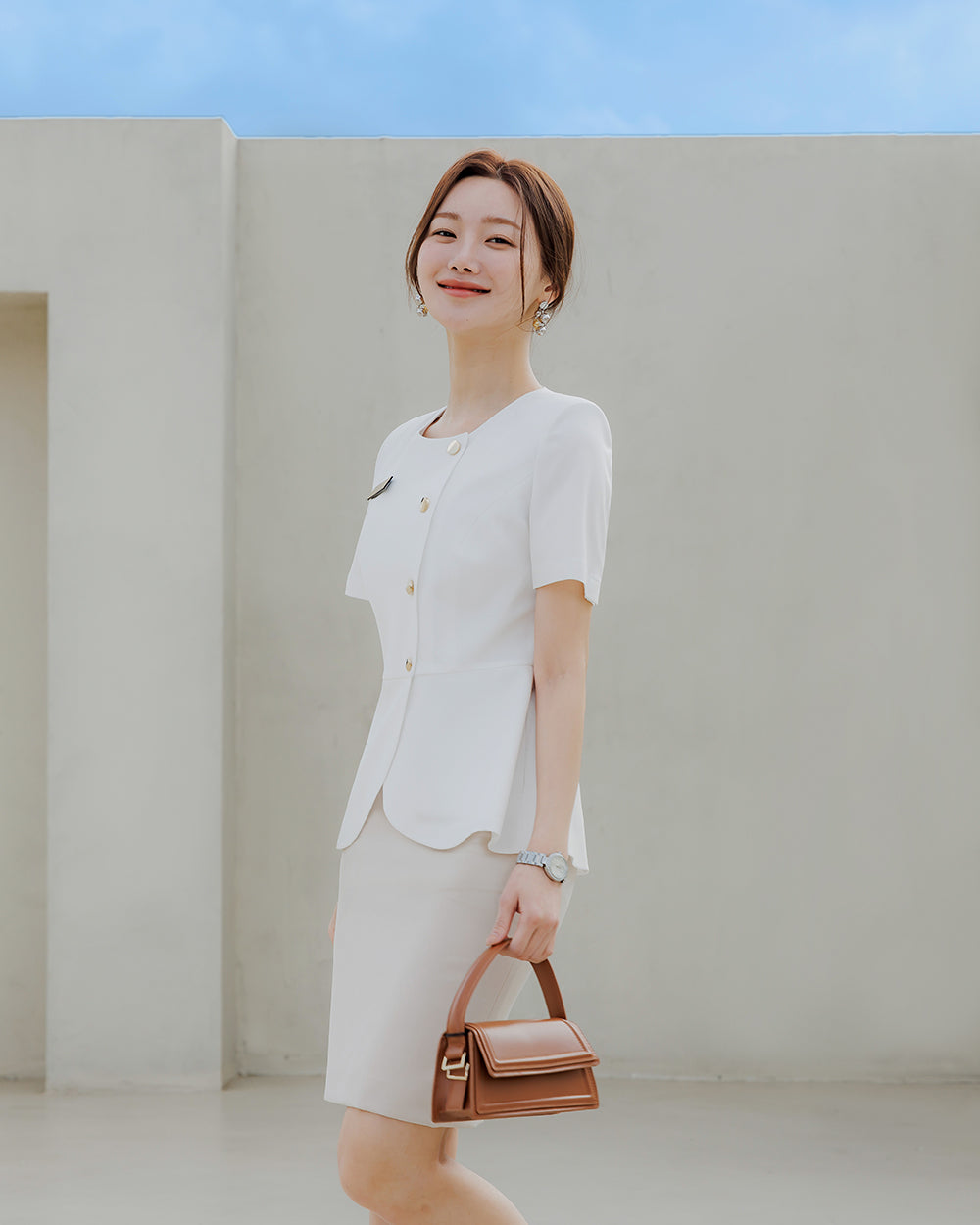 美容サロン制服Berre short sleeve IVORY前面, 全身