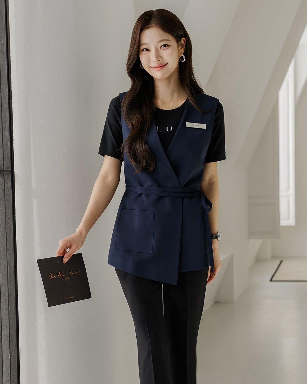 美容サロン制服Tessi vest NAVYフロント, コーディネート例