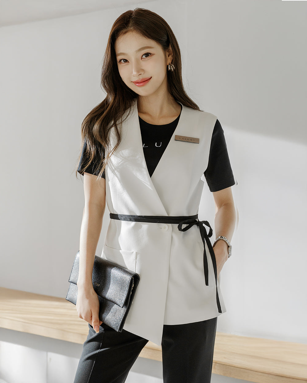 美容サロン制服Tessi vest WHITE前面