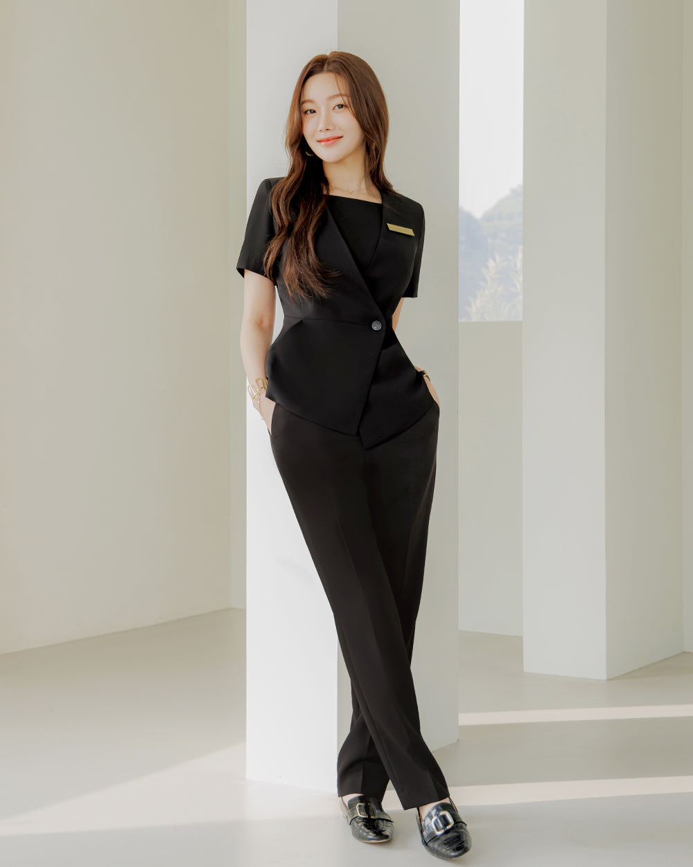 美容サロン制服zeno short sleeve BLACK前面, 全身